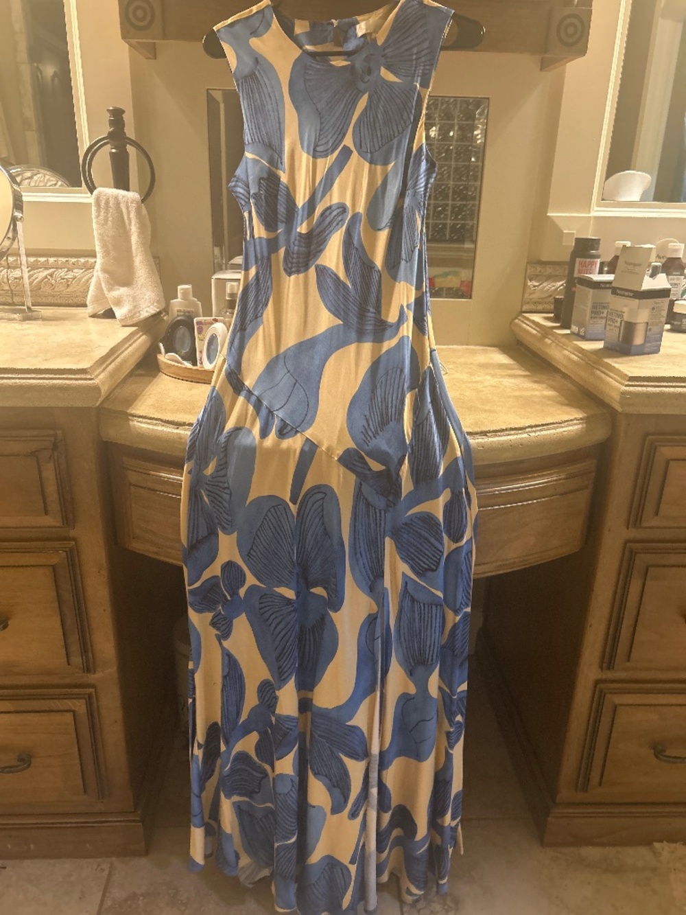 Beautiful maxi dress